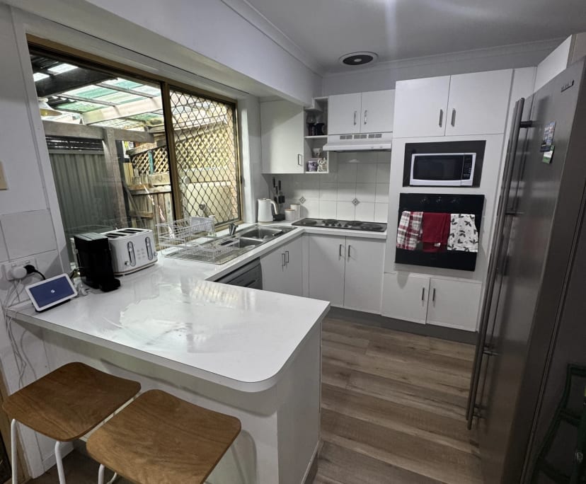 $250, Share-house, 4 bathrooms, Ashmore QLD 4214