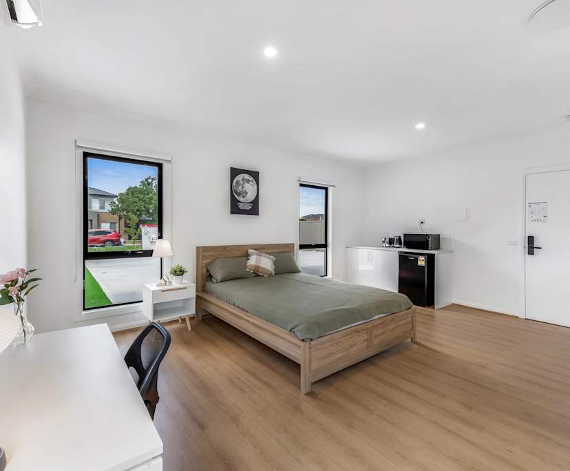 $365, Share-house, 4 bathrooms, Saint Albans VIC 3021