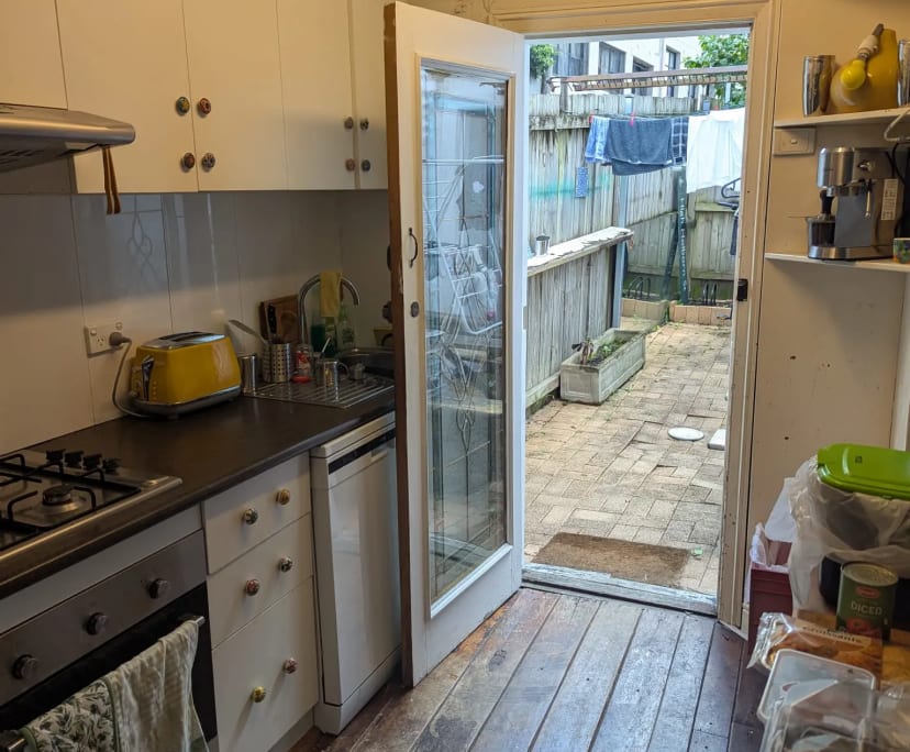 Unfurnished room in a share house