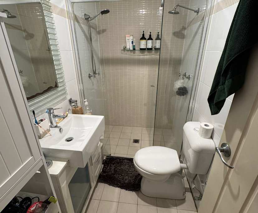 $437, Share-house, 3 bathrooms, Saint Peters NSW 2044