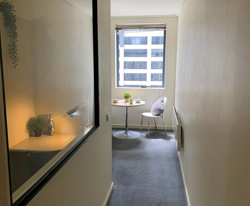 $585, 1-bed, 1 bathroom, Melbourne VIC 3000