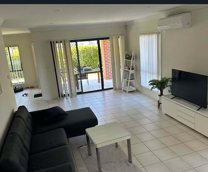 $300, Share-house, 4 bathrooms, Robina QLD 4226
