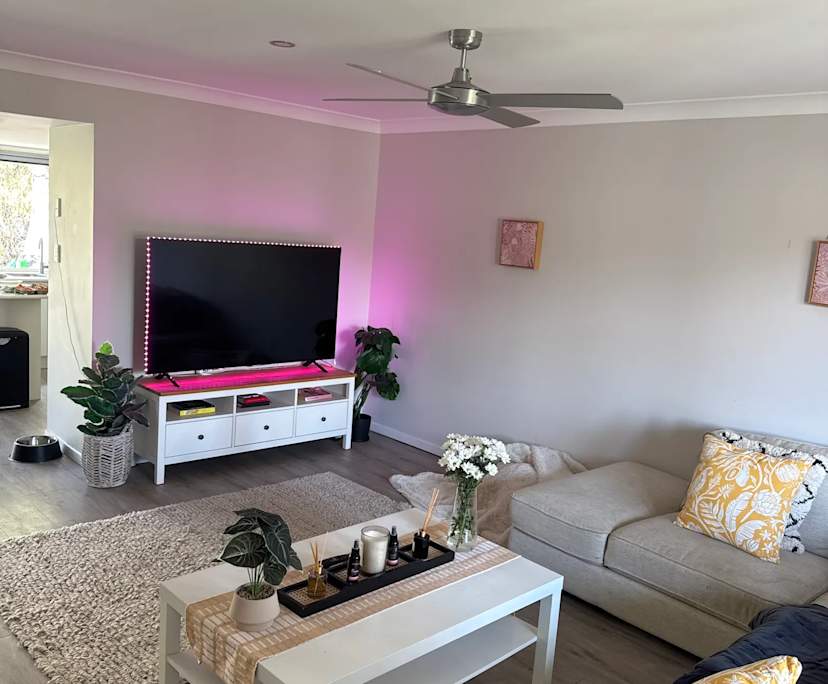Unfurnished room with own bathroom