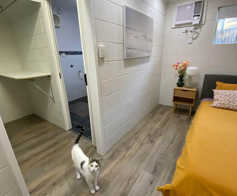 $400, Share-house, 3 bathrooms, Manunda QLD 4870