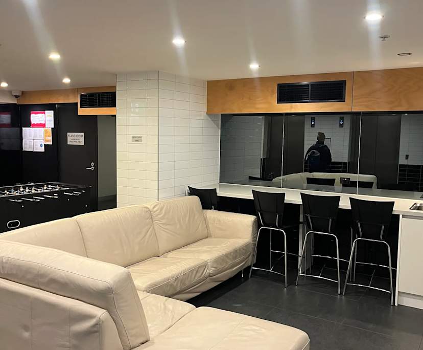 $284, Student-accommodation, 2 bathrooms, Melbourne VIC 3000