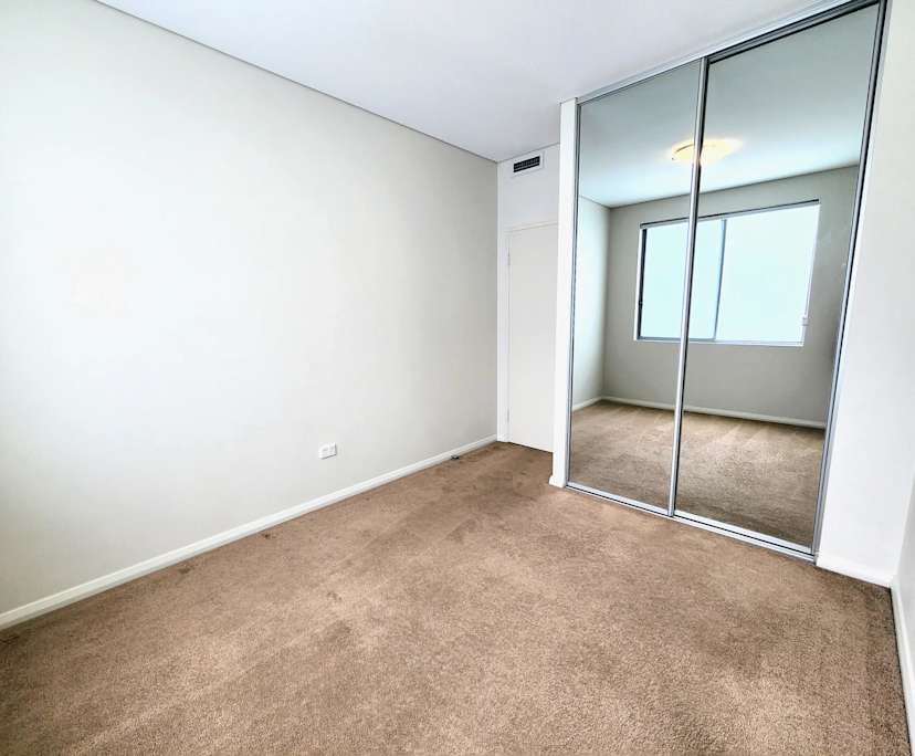 $390, Flatshare, 2 bathrooms, Mount Colah NSW 2079