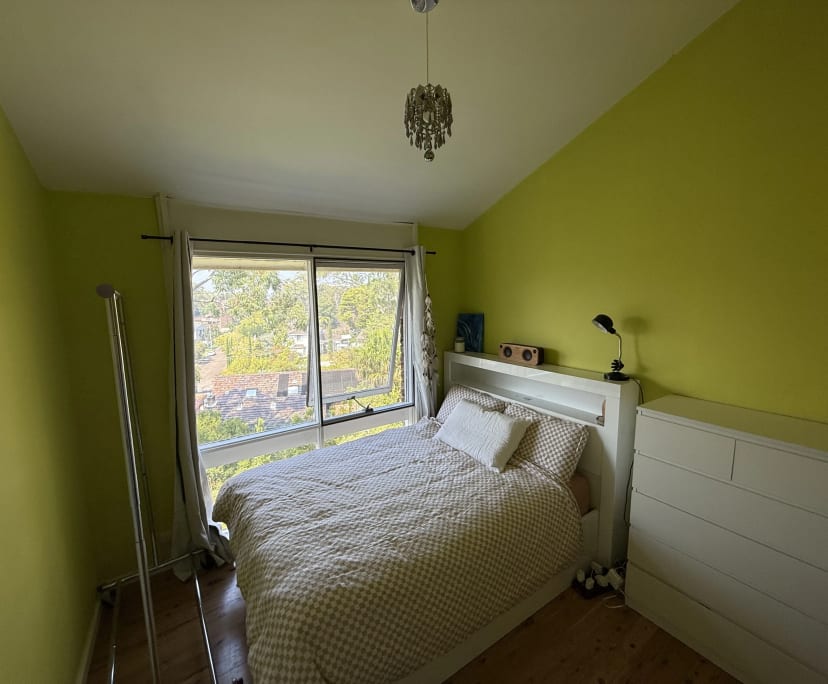 Furnished room in a share house