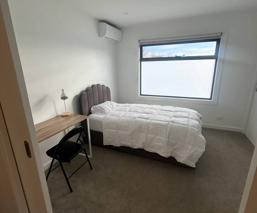 $300, Homestay, 4 bathrooms, Heidelberg Heights VIC 3081