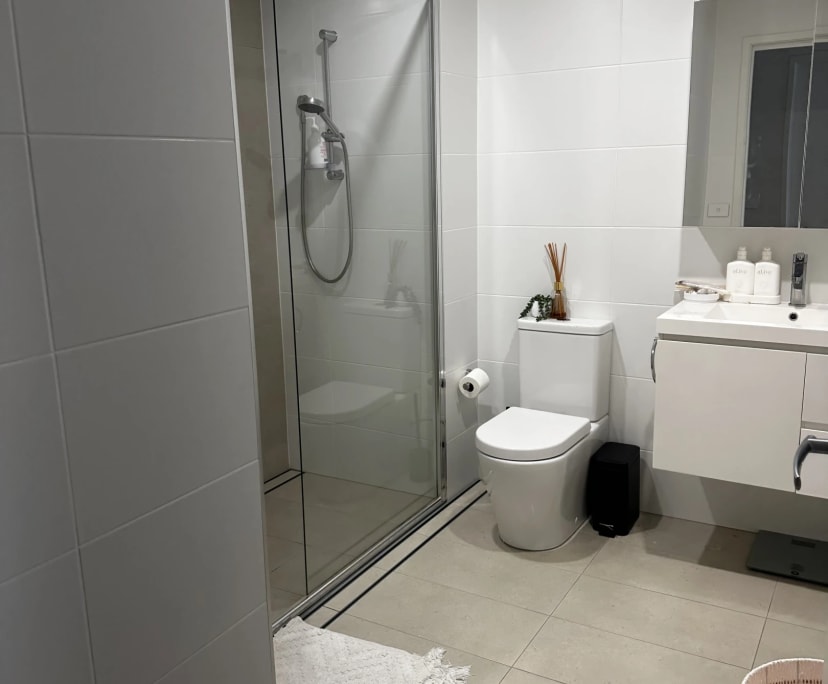 $350, Flatshare, 2 bathrooms, Adamstown NSW 2289