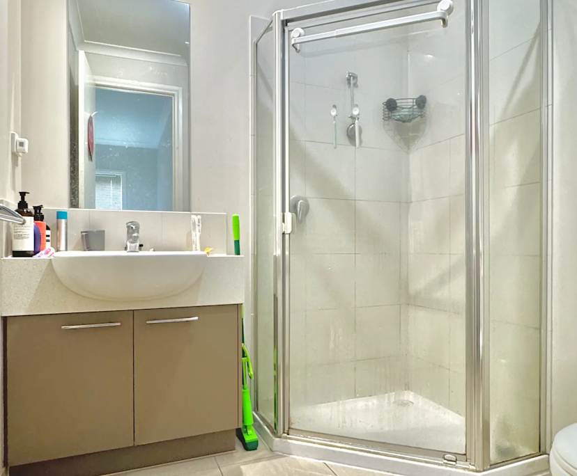 Furnished room with ensuite in a share house