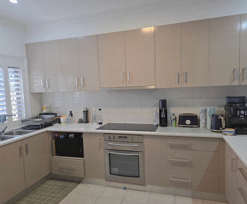 $195, Student-accommodation, 4 bathrooms, Booval QLD 4304