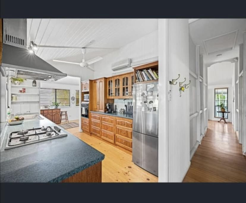 Room for Rent in Stratford, Cairns 220, Furnished...