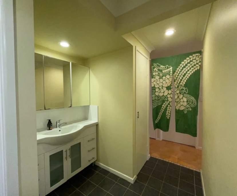 $445, Granny-flat, 1 bathroom, Carseldine QLD 4034