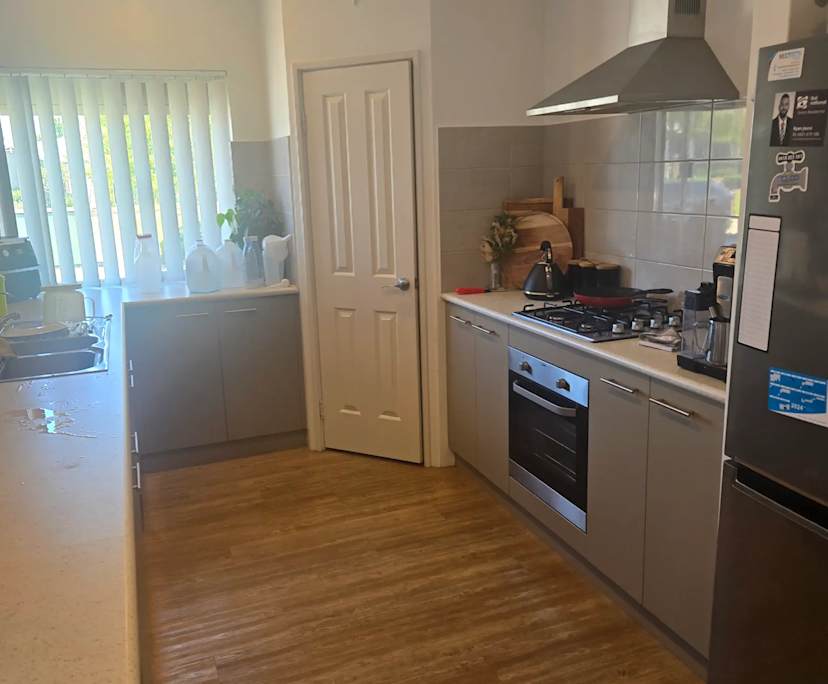 $350, Share-house, 3 bathrooms, Aveley WA 6069