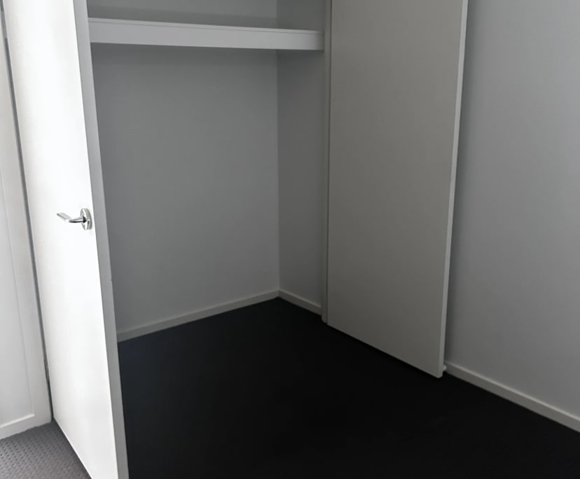 $250, Student-accommodation, 2 bathrooms, Campbelltown NSW 2560