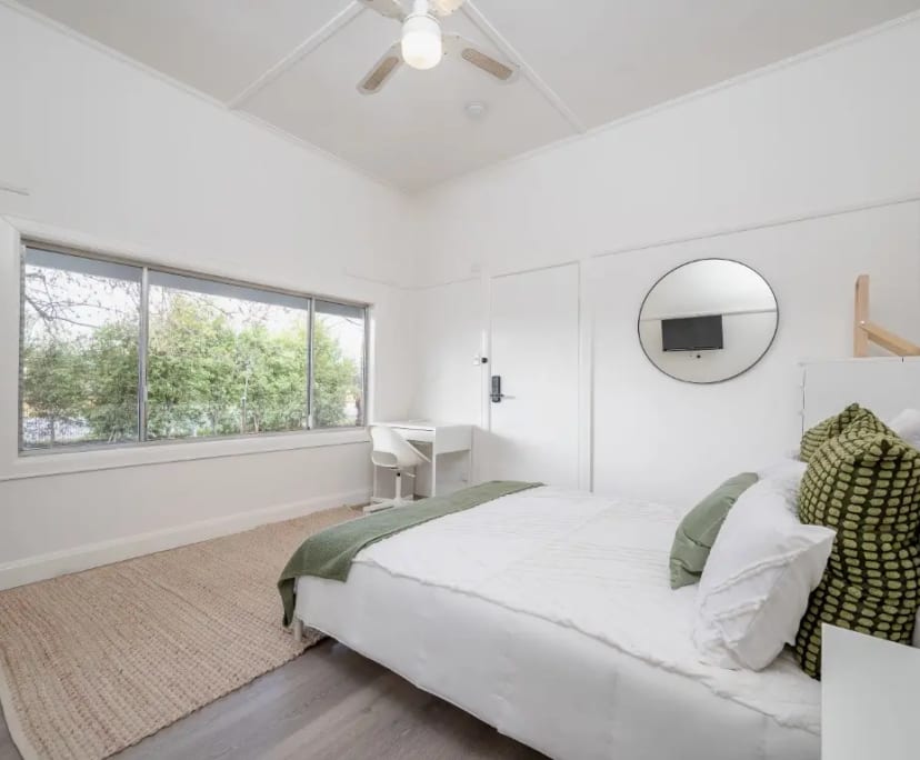 2 Rooms for Rent in Shepparton, VIC 260, Furnishe...