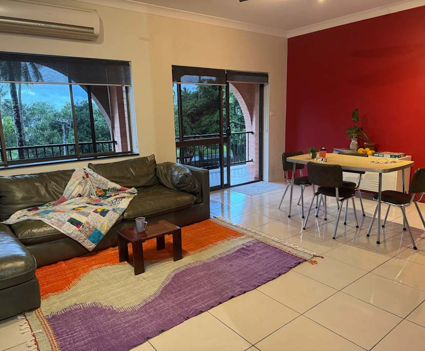 Unfurnished room in a flatshare