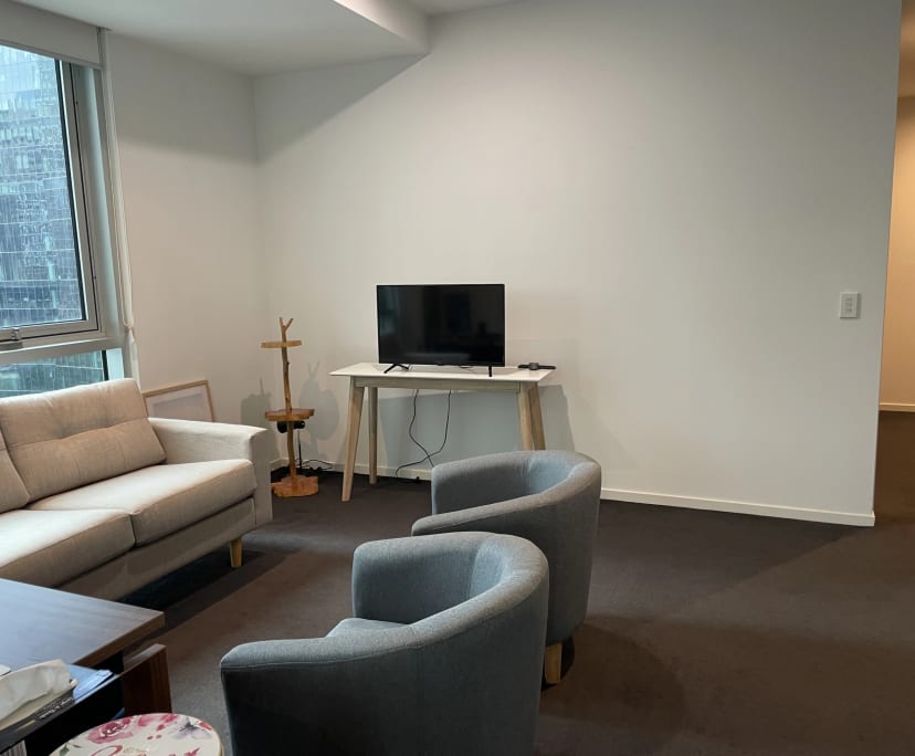 Furnished room in a flatshare