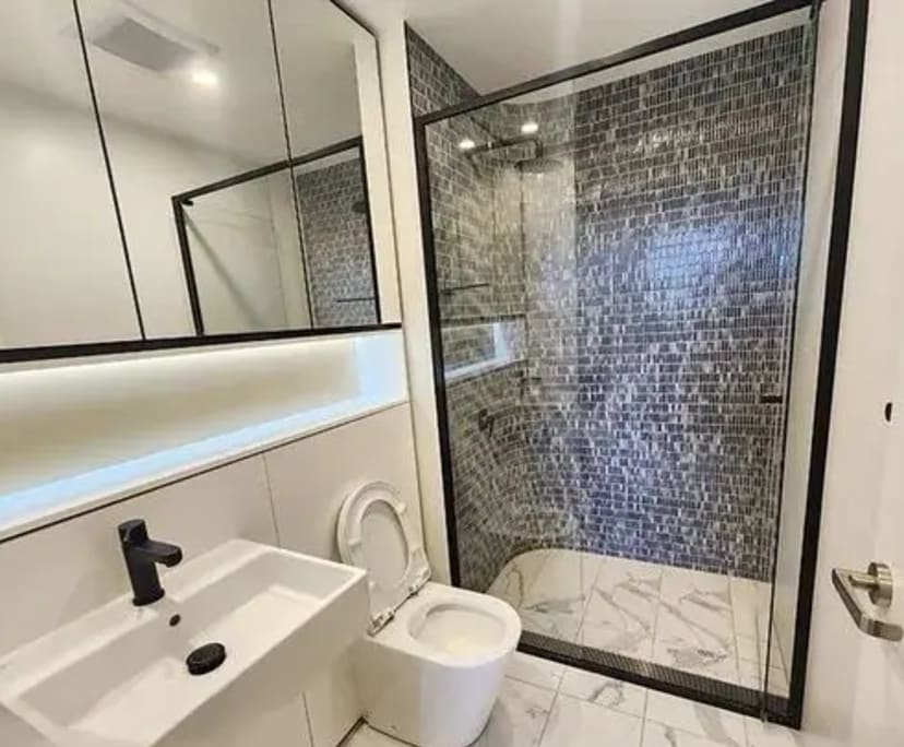 $400, Flatshare, 2 bathrooms, Melrose Park NSW 2114