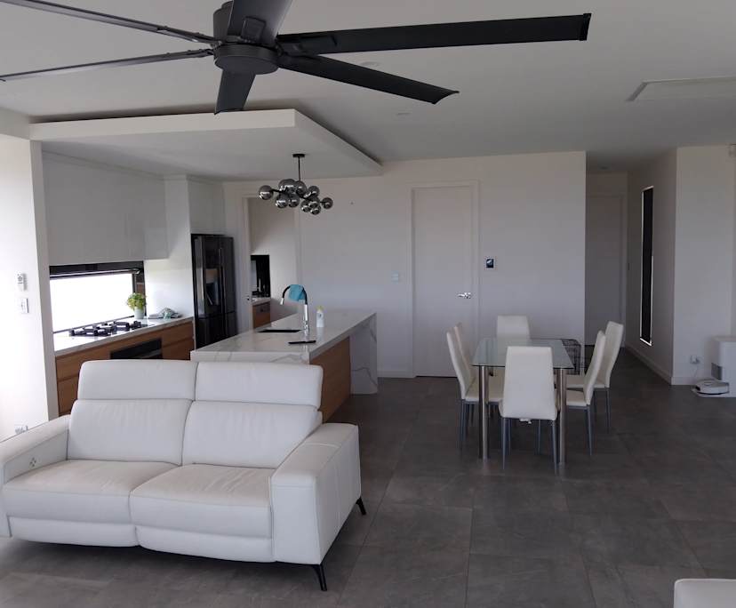 Room in a share house