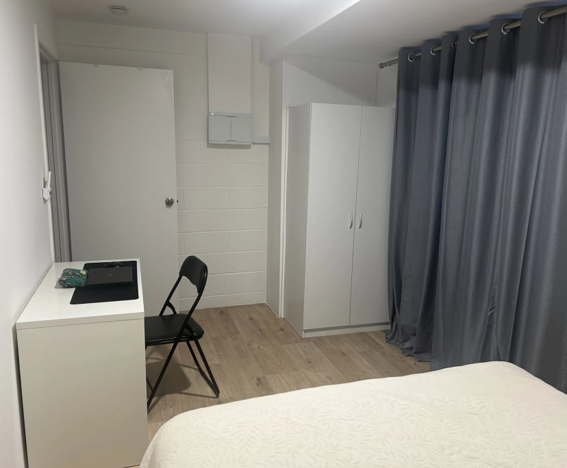 $390, Flatshare, 2 bathrooms, Palm Beach QLD 4221