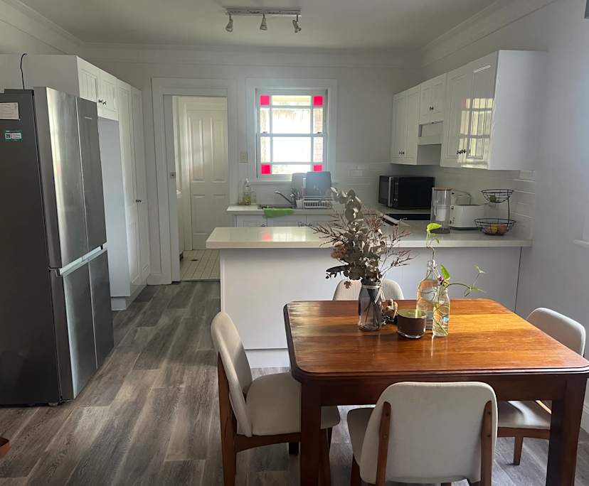 Unfurnished room in a flatshare