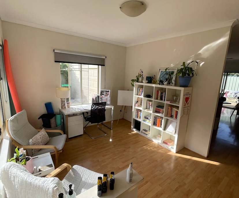 Unfurnished room in a share house