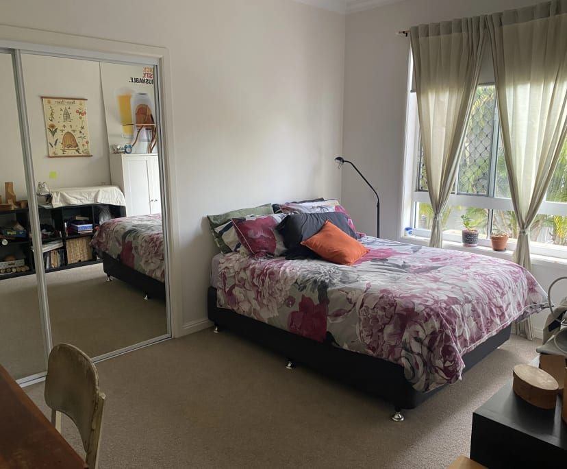 Unfurnished room with own bathroom