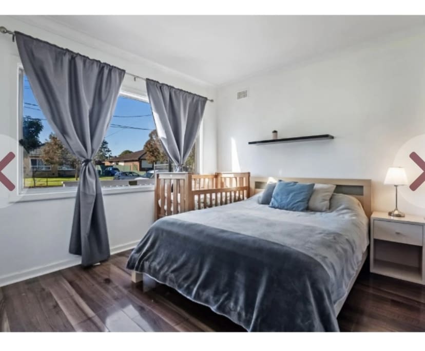 Unfurnished room with own bathroom