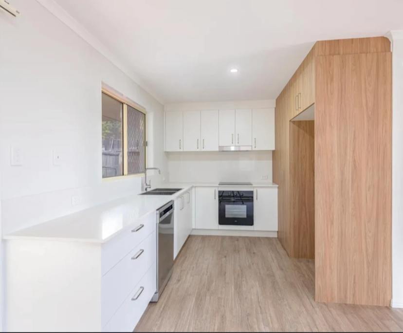 Room in a share house