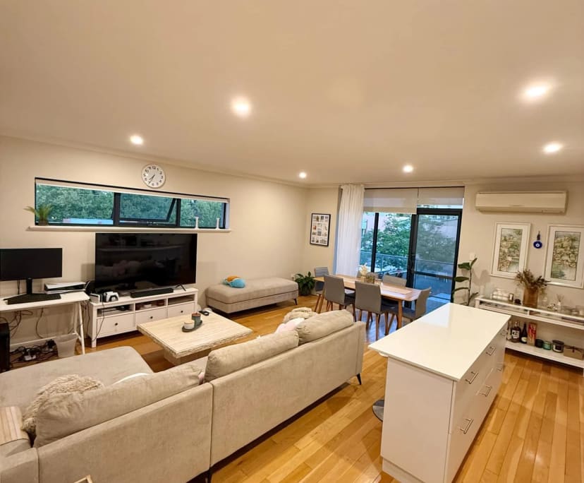 Furnished room with own bathroom