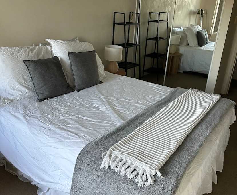 Furnished room with own bathroom
