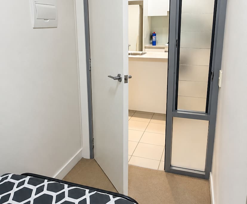 Furnished room in a share house
