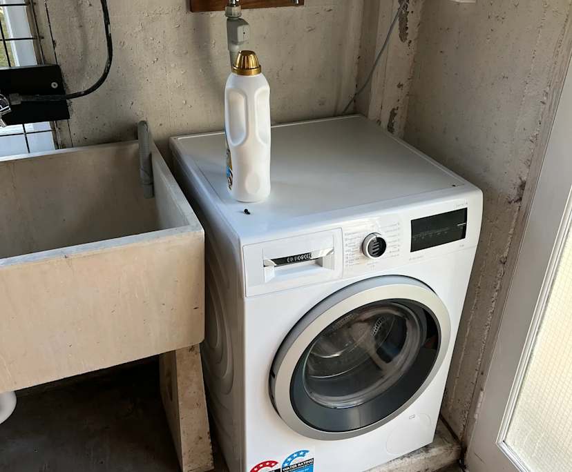 $200, Share-house, 3 bathrooms, Coorparoo QLD 4151