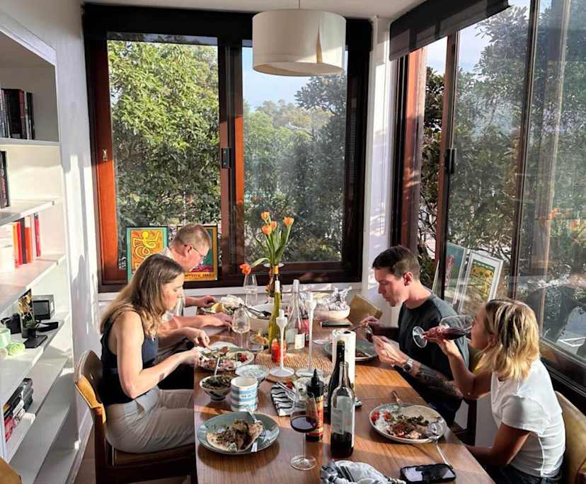 Furnished room in a flatshare