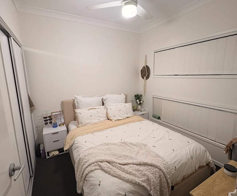 Unfurnished room in a share house