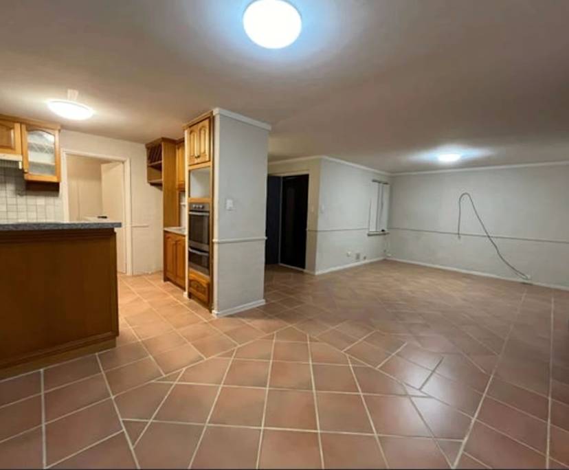 Unfurnished room in a share house