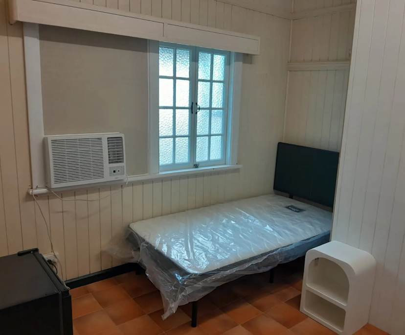 $275, Share-house, 4 bathrooms, West Mackay QLD 4740