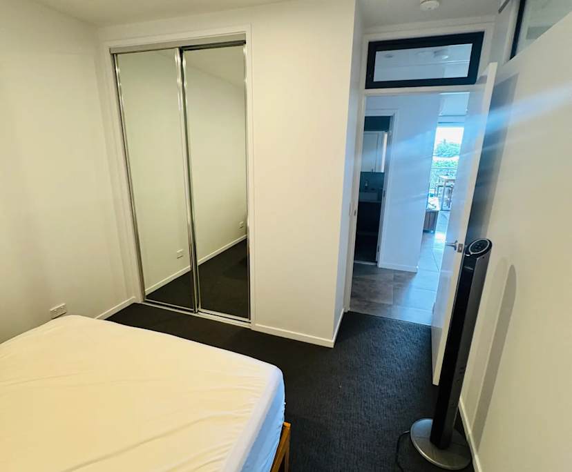 Furnished room with own bathroom