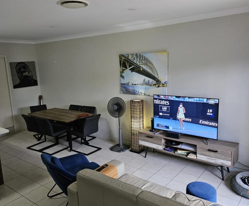 Unfurnished room in a share house