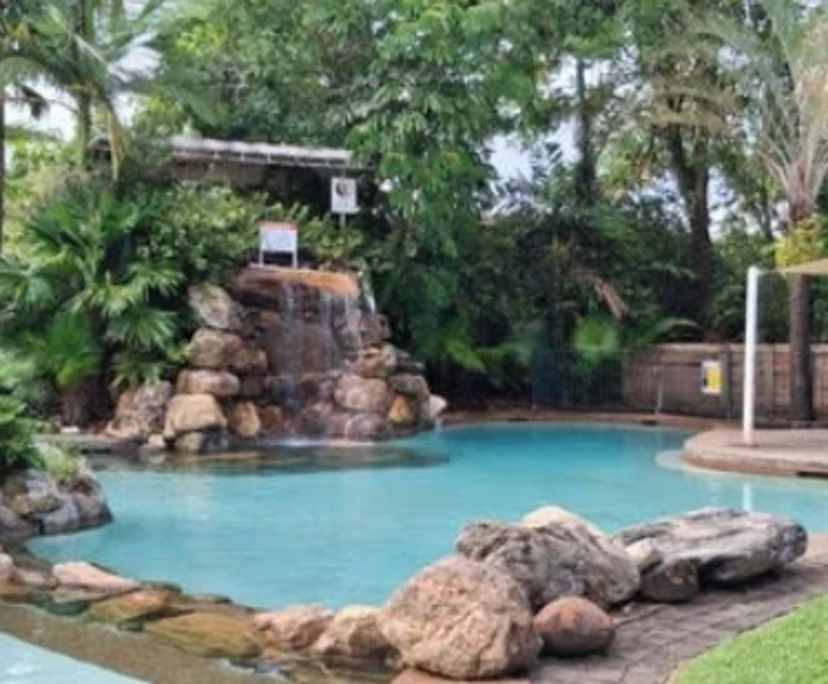 Furnished room studio flat for rent