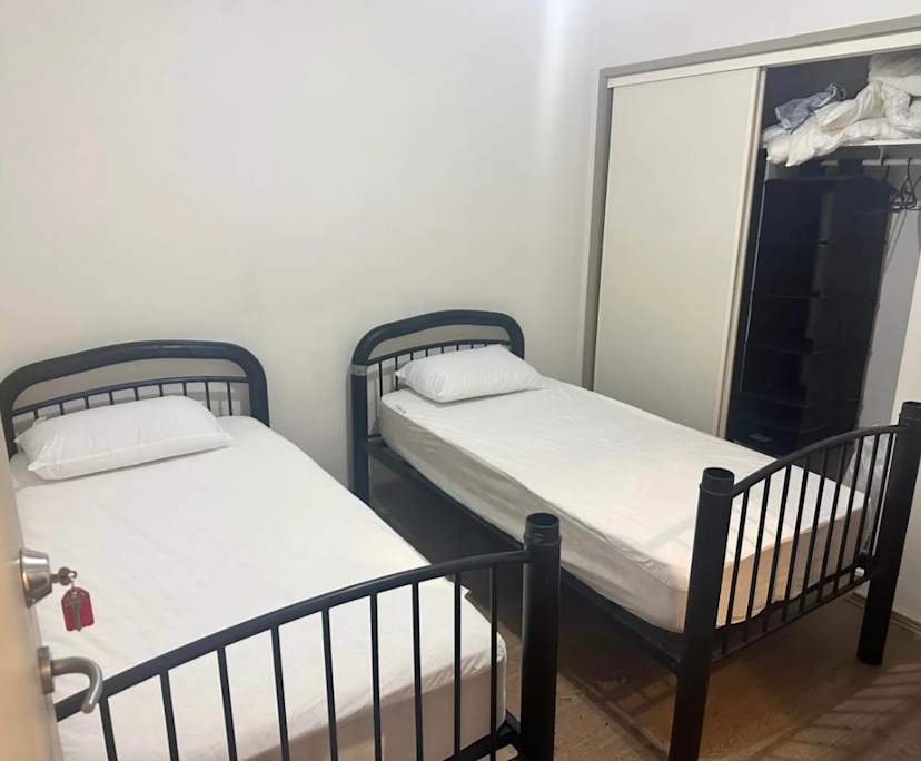 Furnished room with own bathroom