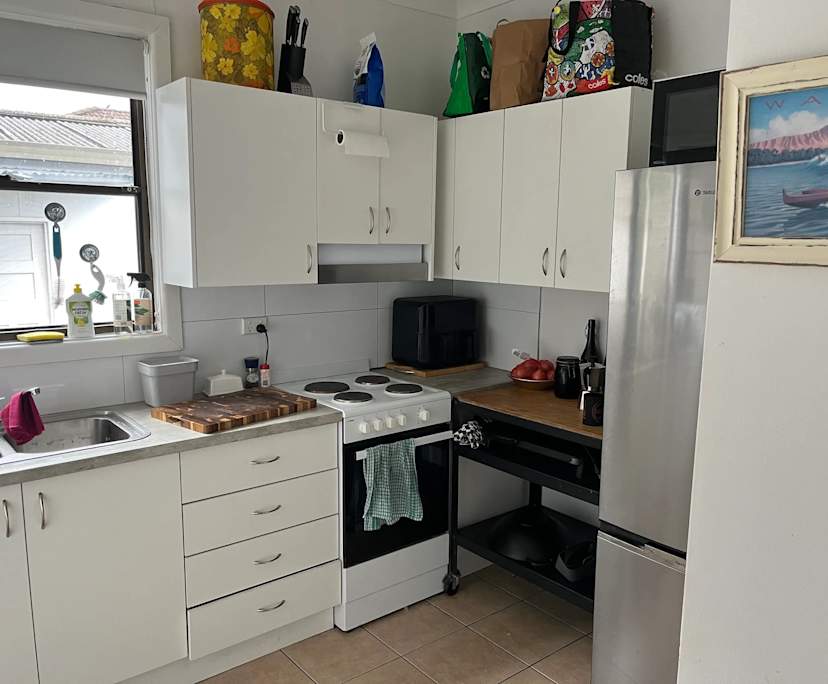 Room in a share house