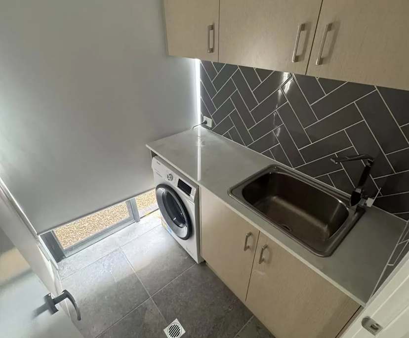 $250, Share-house, 3 rooms, Park Ridge QLD 4125, Park Ridge QLD 4125