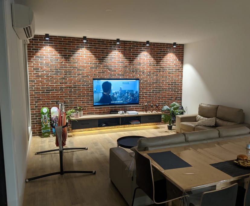 Unfurnished room in a share house