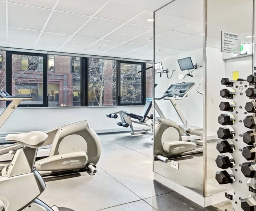 $500, 1-bed, 1 bathroom, Melbourne VIC 3000