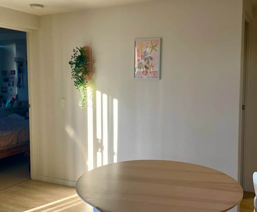 Unfurnished room in a flatshare