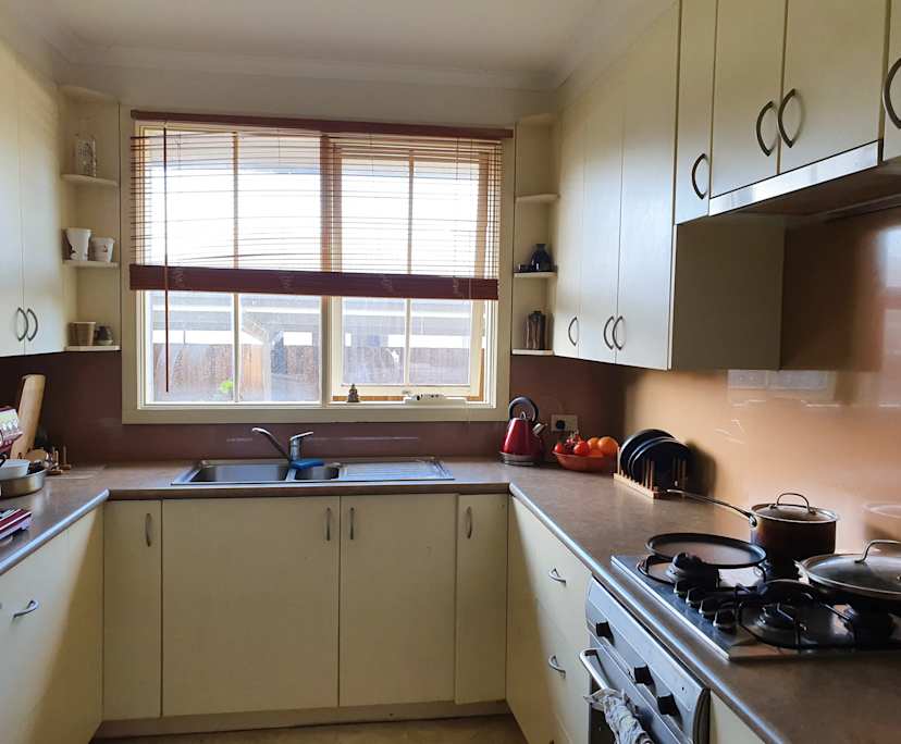 $275, Homestay, 2 bathrooms, Highett VIC 3190