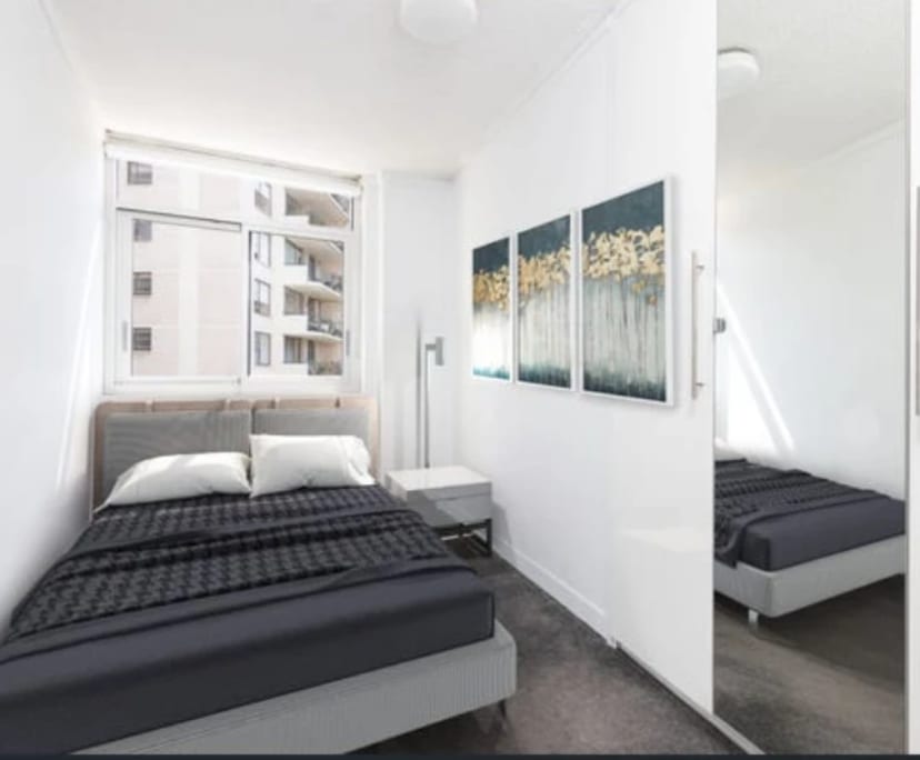 Unfurnished room in a flatshare