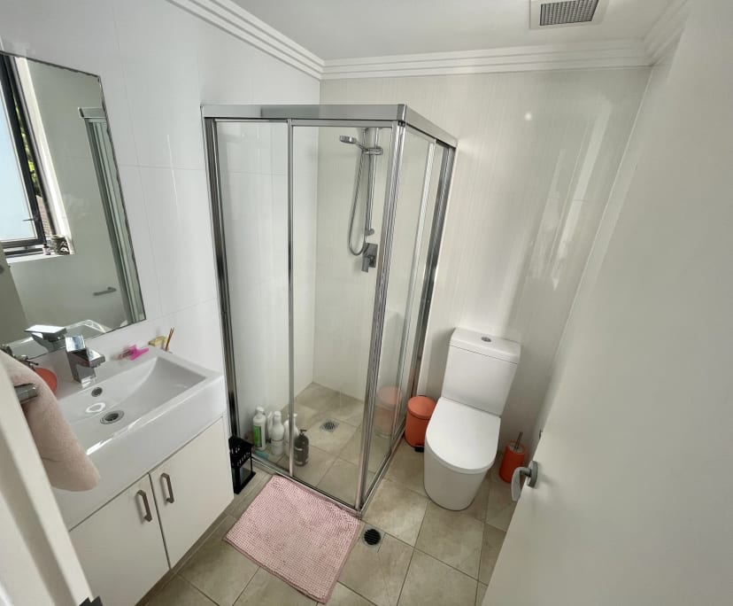 $345, Flatshare, 2 bathrooms, Dee Why NSW 2099